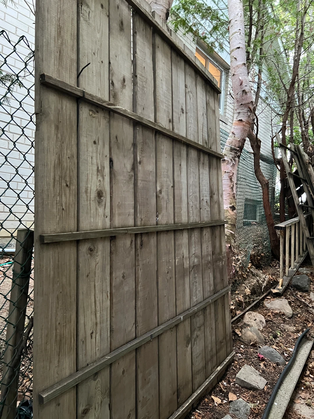 Free Wooden Fence Panel - photo 2