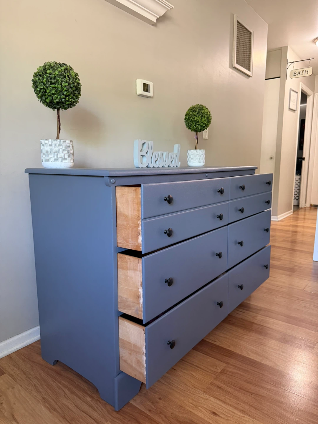 ✨🩶Gorgeous solid dresser🩶✨ - photo 3