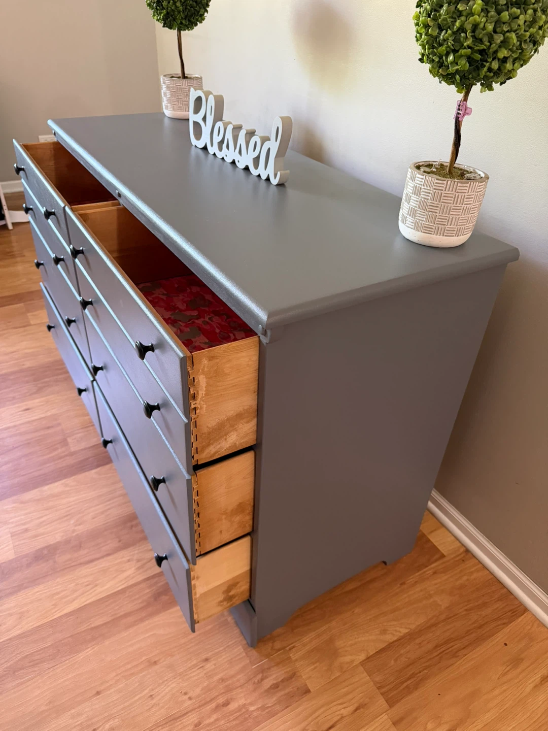 ✨🩶Gorgeous solid dresser🩶✨ - photo 4
