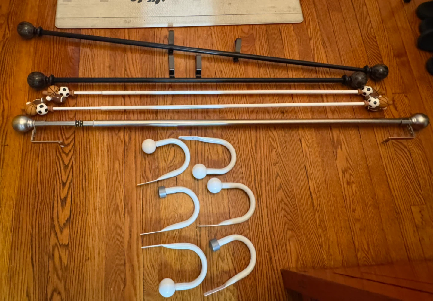 Adjustable Curtain Rod Set with Decorative Finials - photo 2