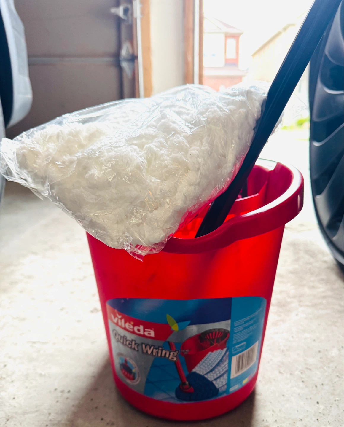 Vileda Quick Wring Mop and Bucket Set - photo 2