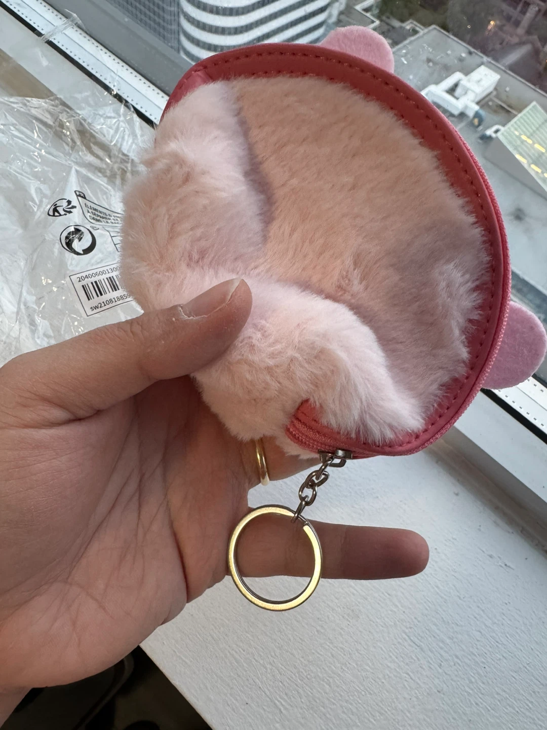 Pink Faux Fur Pig Coin Pouch - photo 3