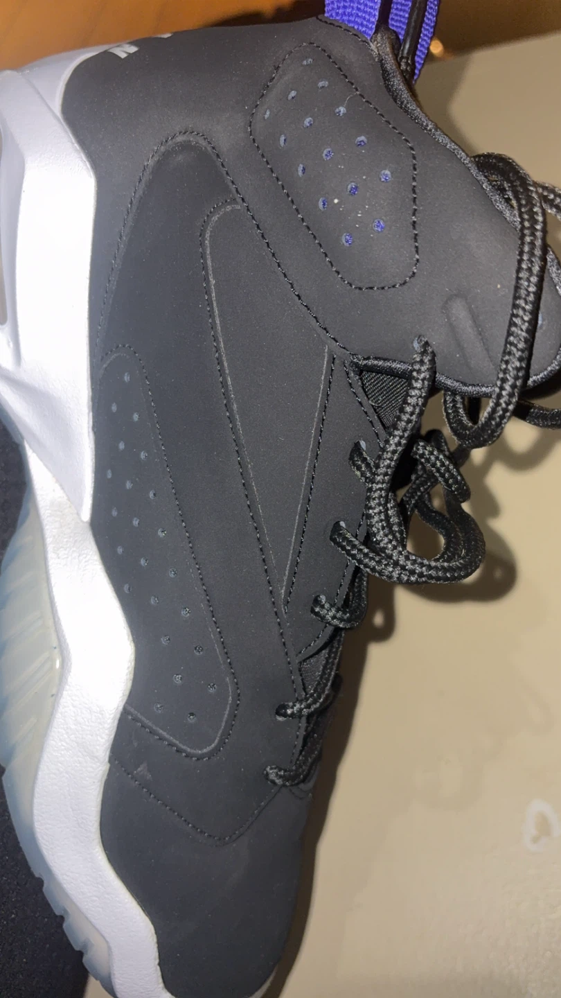 Jordan 6 Retro Shoes - photo 3