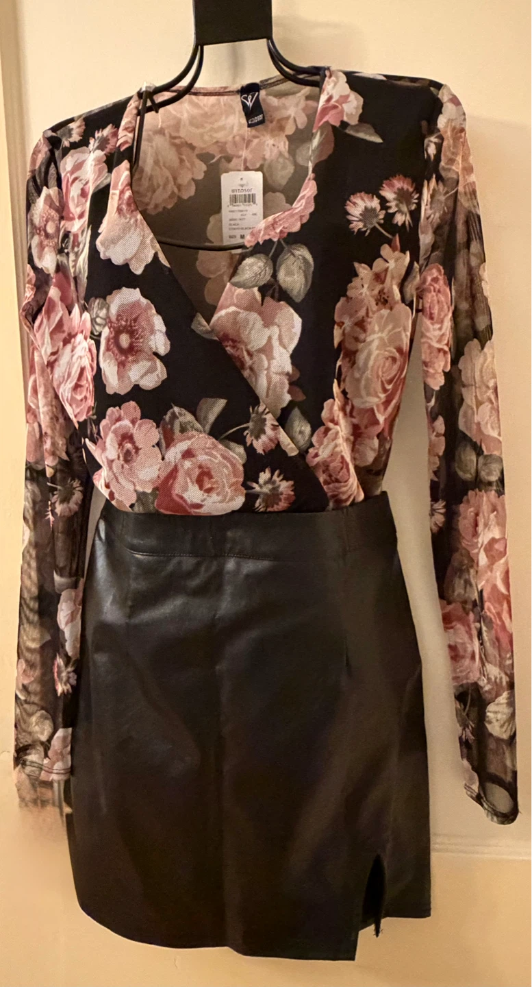 Windsor Sheer Floral Bodysuit long sleeve - photo 2
