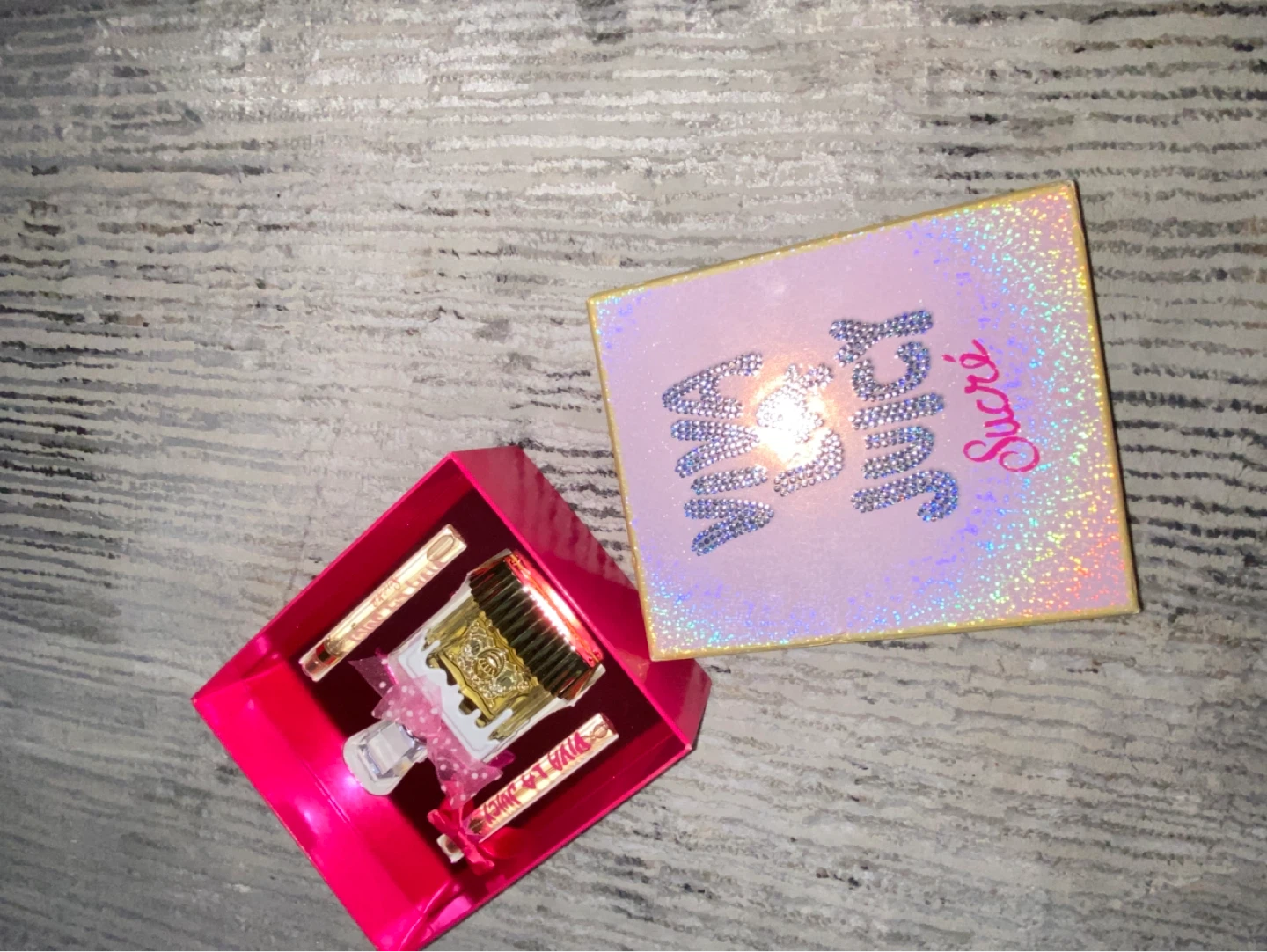 Juicy Couture Viva La Juicy Sucre Perfume Set - photo 4