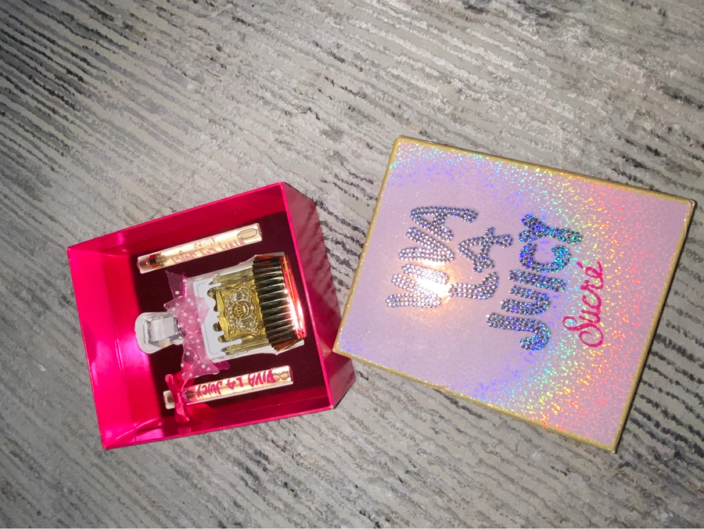 Juicy Couture Viva La Juicy Sucre Perfume Set - photo 3