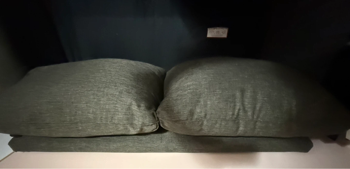 2 Seater Sofa and pull out bed - photo 3