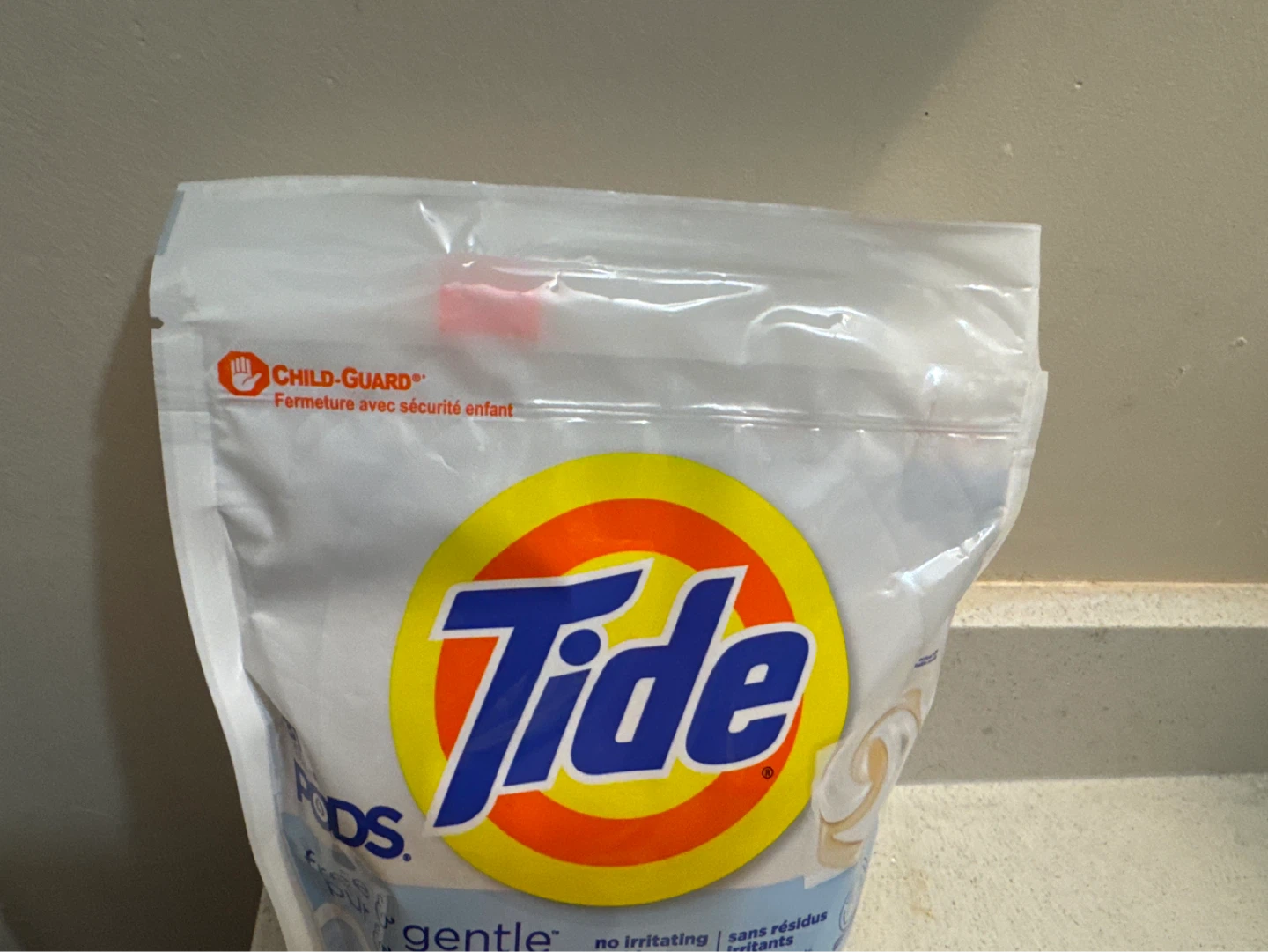 Tide Pods Free Gentle Laundry Detergent 31 Count - photo 3
