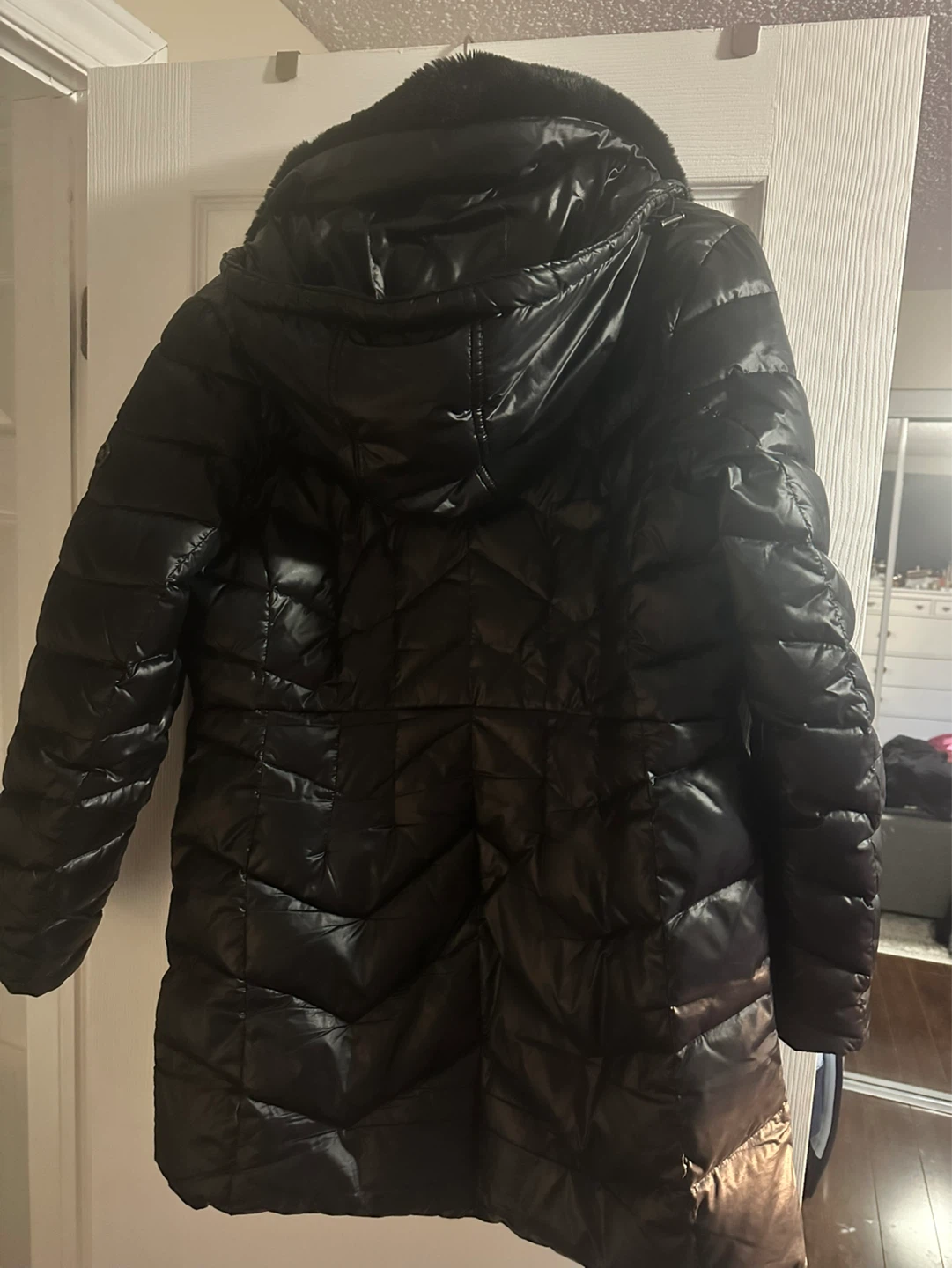 Michael Kors Black Puffer Coat with Fur Trim - photo 5