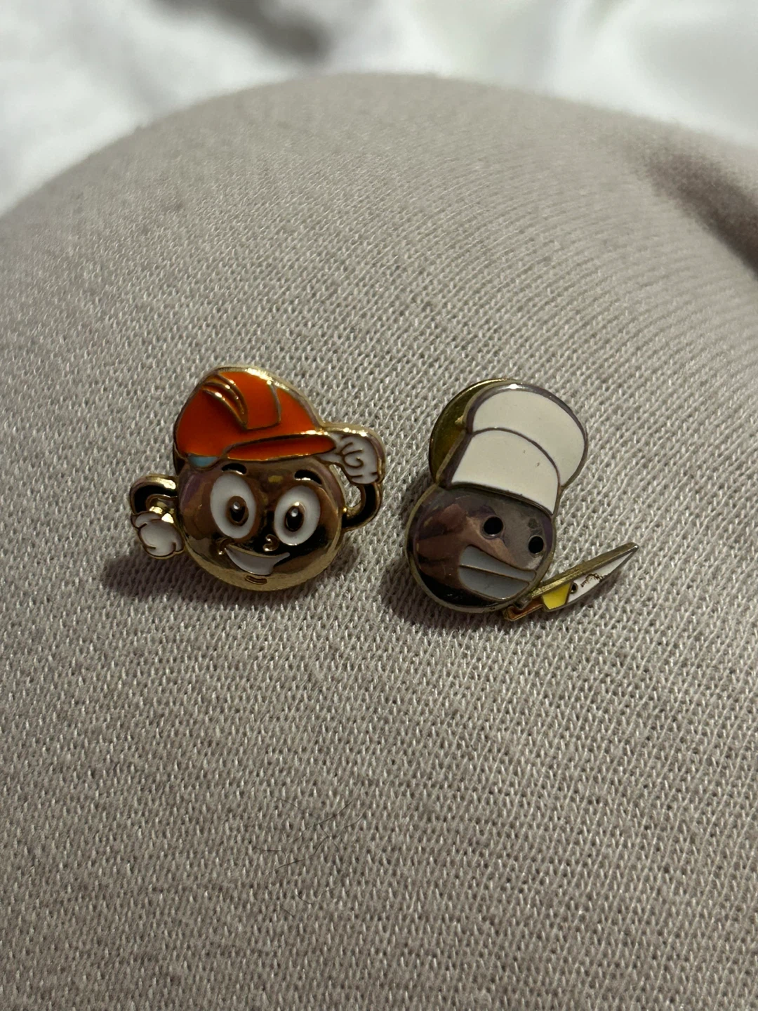 Enamel Pins - Construction Worker & Chef Characters #freecycle