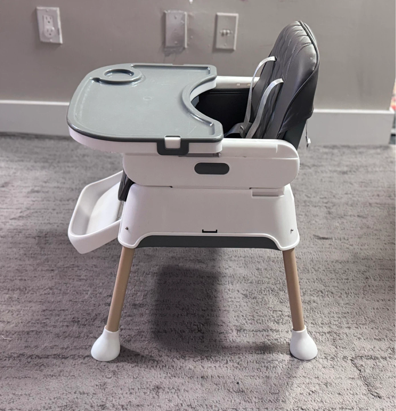 Grey High Chair with Removable Tray - photo 4