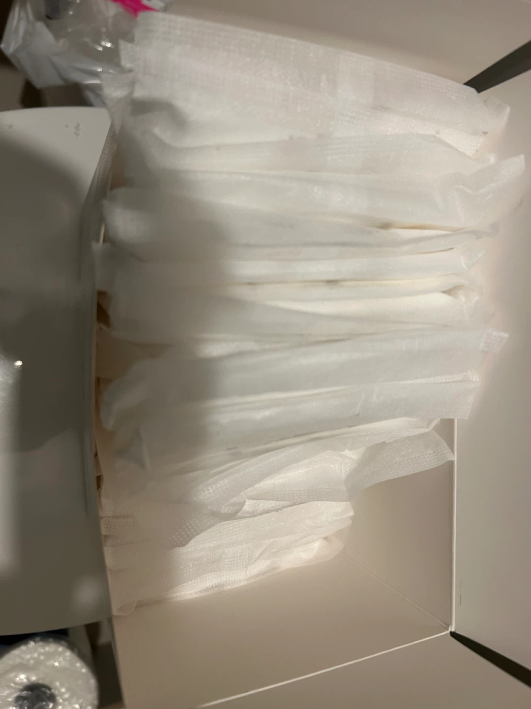 Medela Ultra-breathable Nursing Pads - 120 Count - photo 2