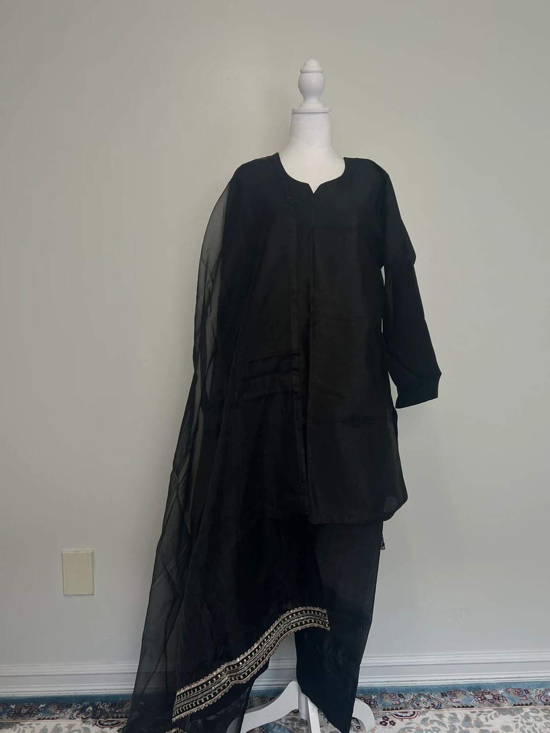 Black 3-piece Farshi Shalwar - photo 5