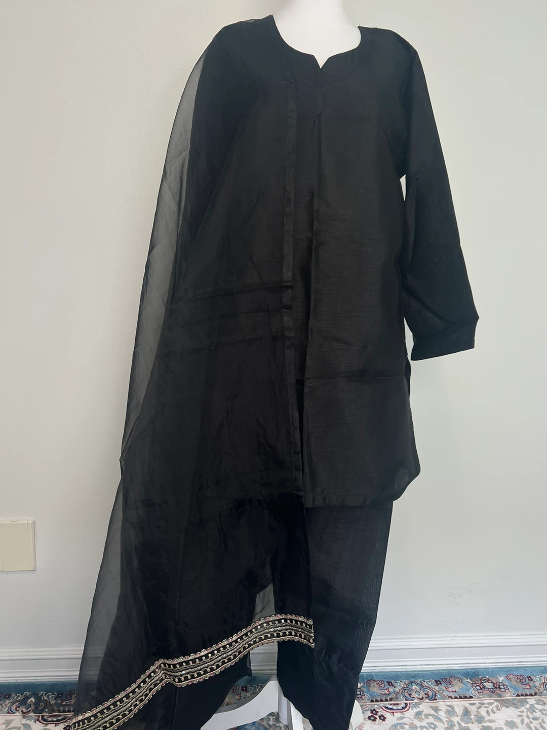 Black 3-piece Farshi Shalwar - photo 2