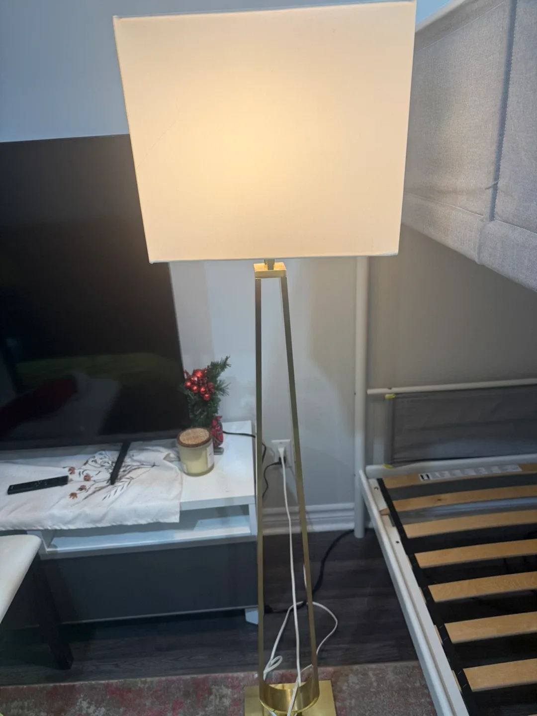 Modern Floor Lamp - Brass Finish