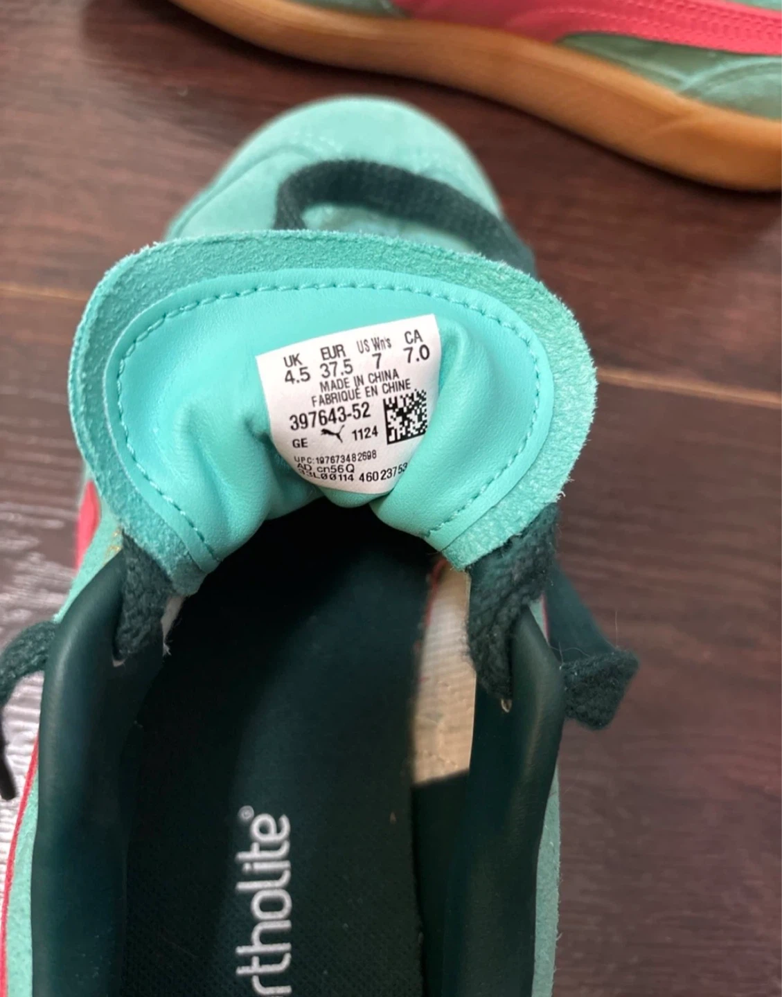 Puma Suede Sneakers - Teal & Pink - US W 7.0 - photo 3