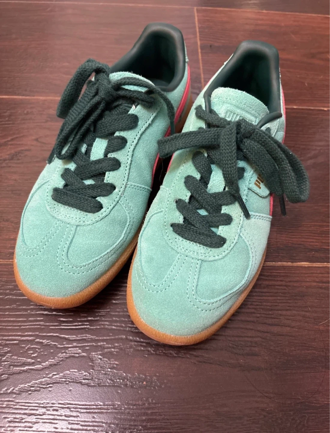 Puma Suede Sneakers - Teal & Pink - US W 7.0