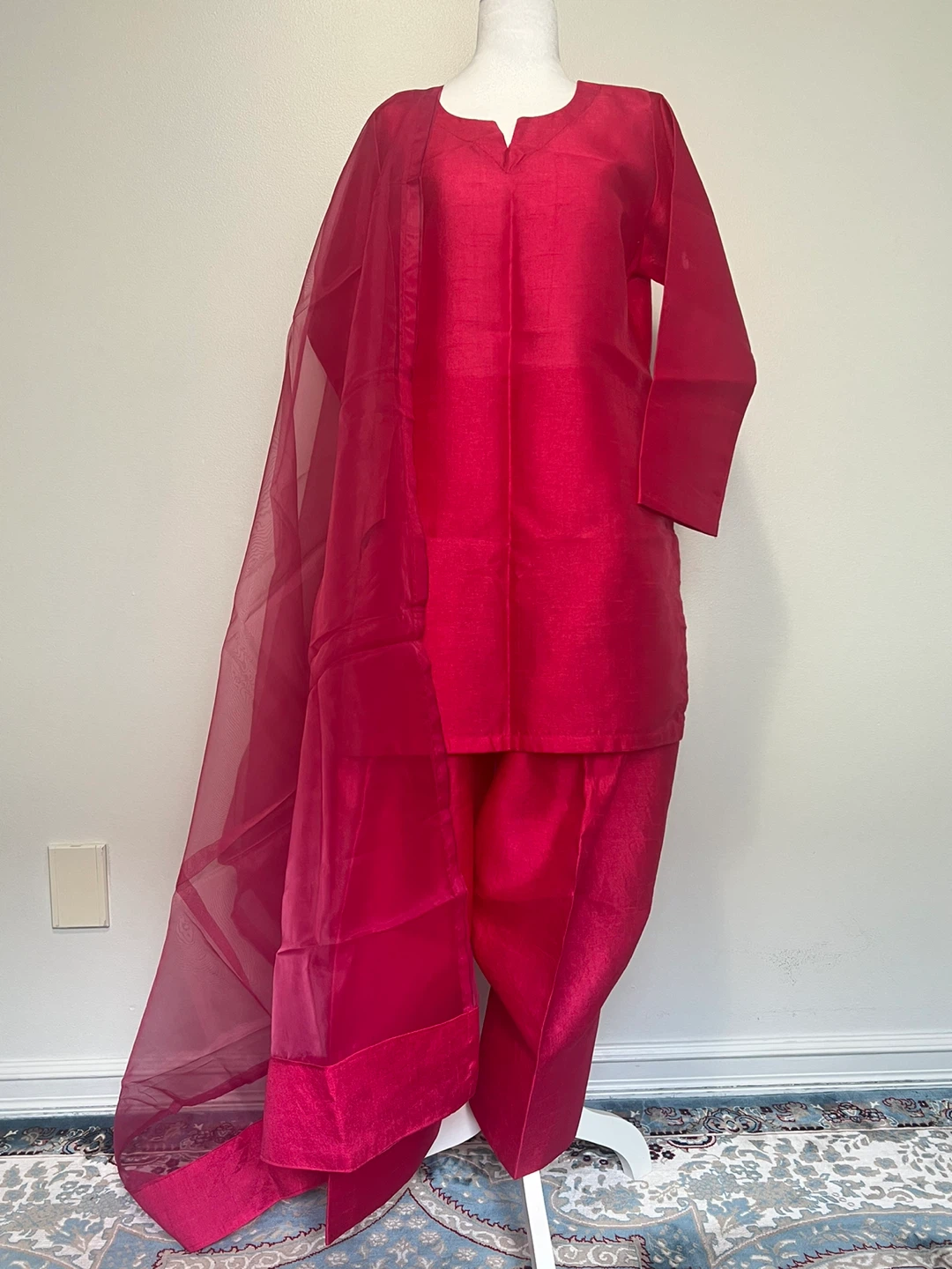 Women's 3-piece Farshi Shalwar Set