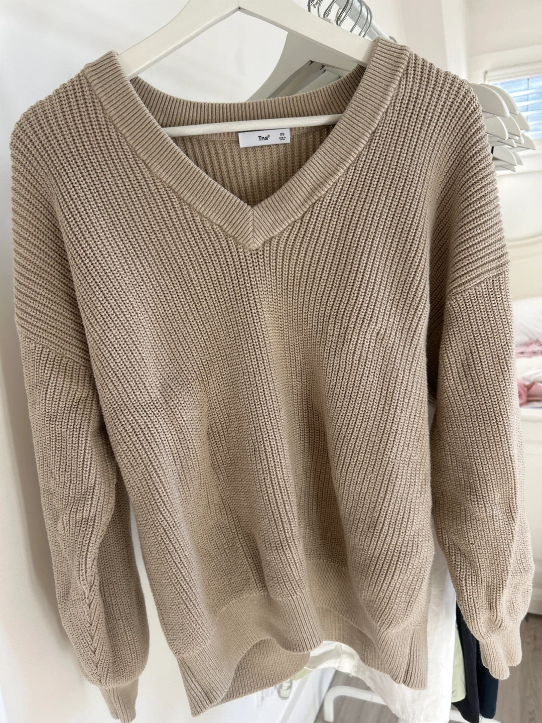 Tna V-Neck Knit Sweater - Beige, XS
