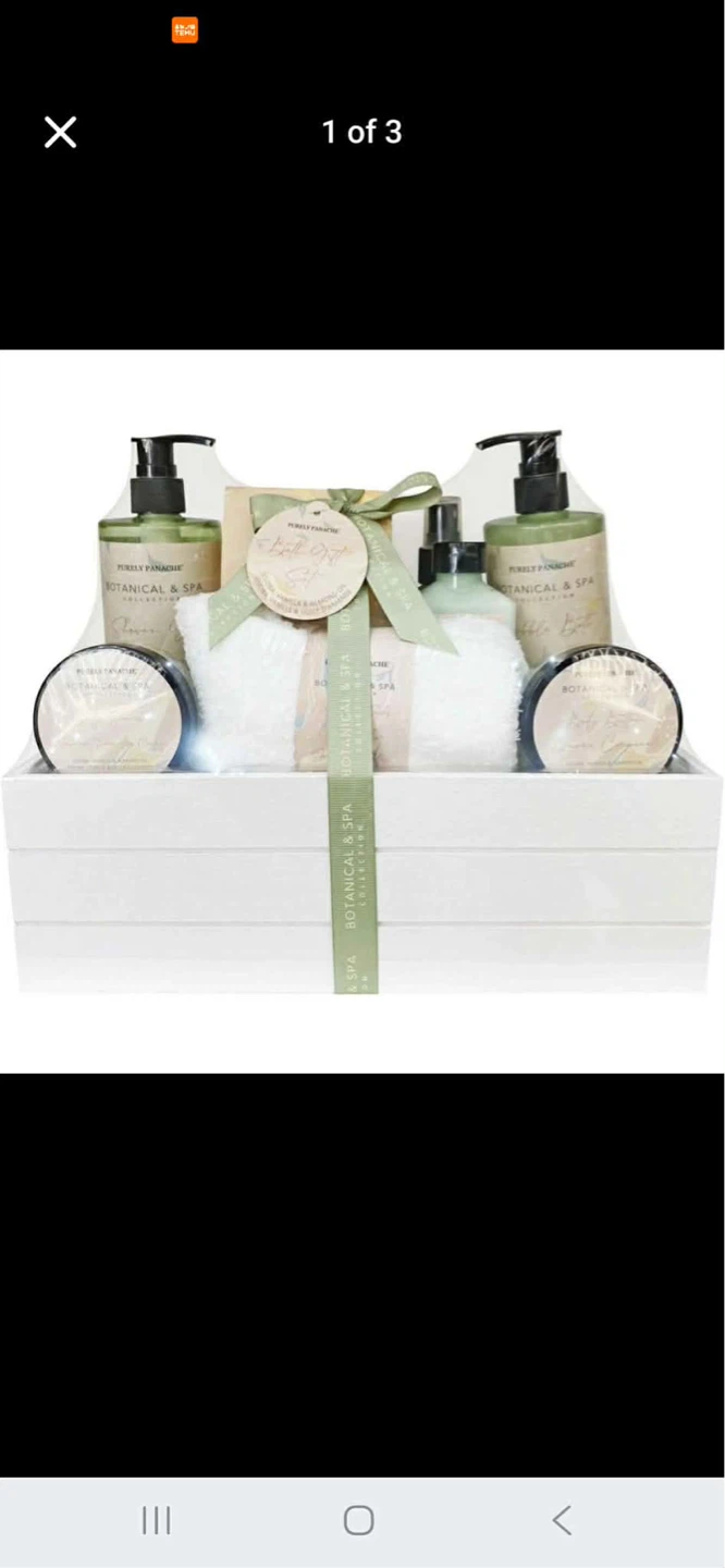 Purely Pampered Botanical & Spa Gift Set