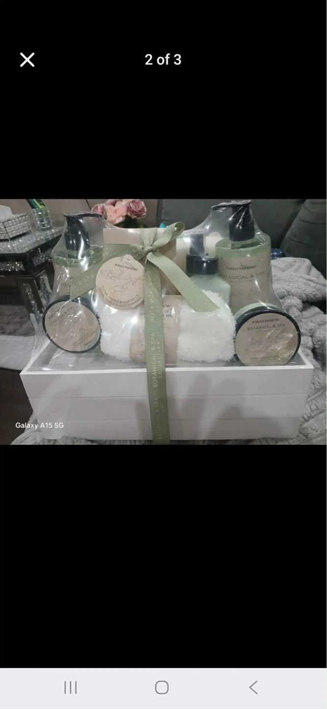 Purely Pampered Botanical & Spa Gift Set - photo 2