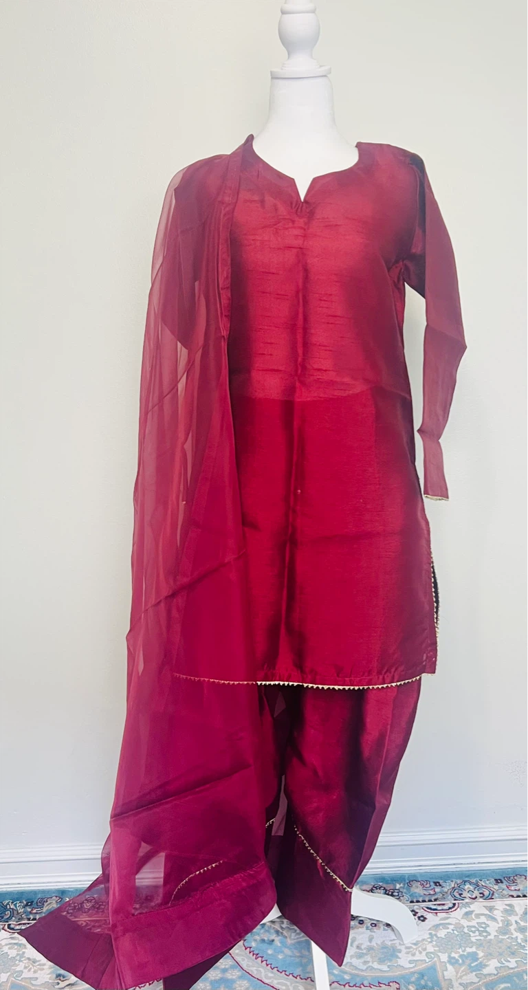 Maroon Farshi Shalwar with Dupatta