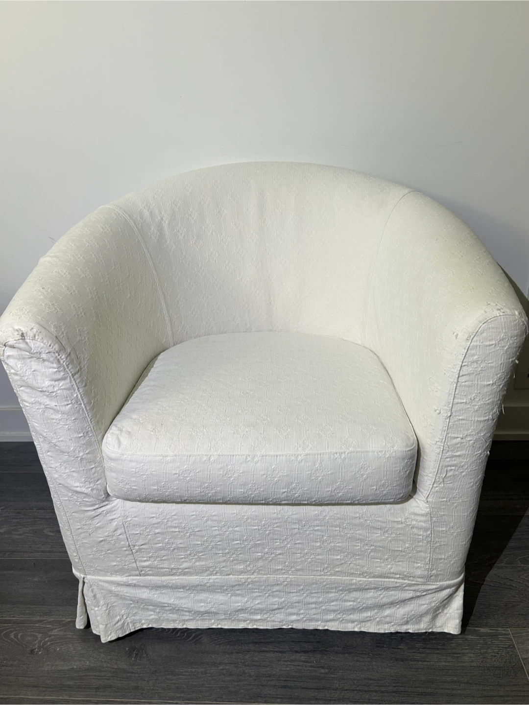 White Barrel Accent Chair - photo 2