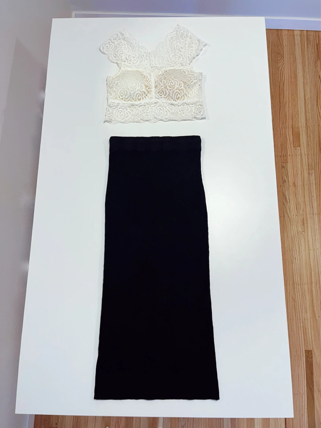 White Lace Crop Top & Black Knit Skirt Set XS