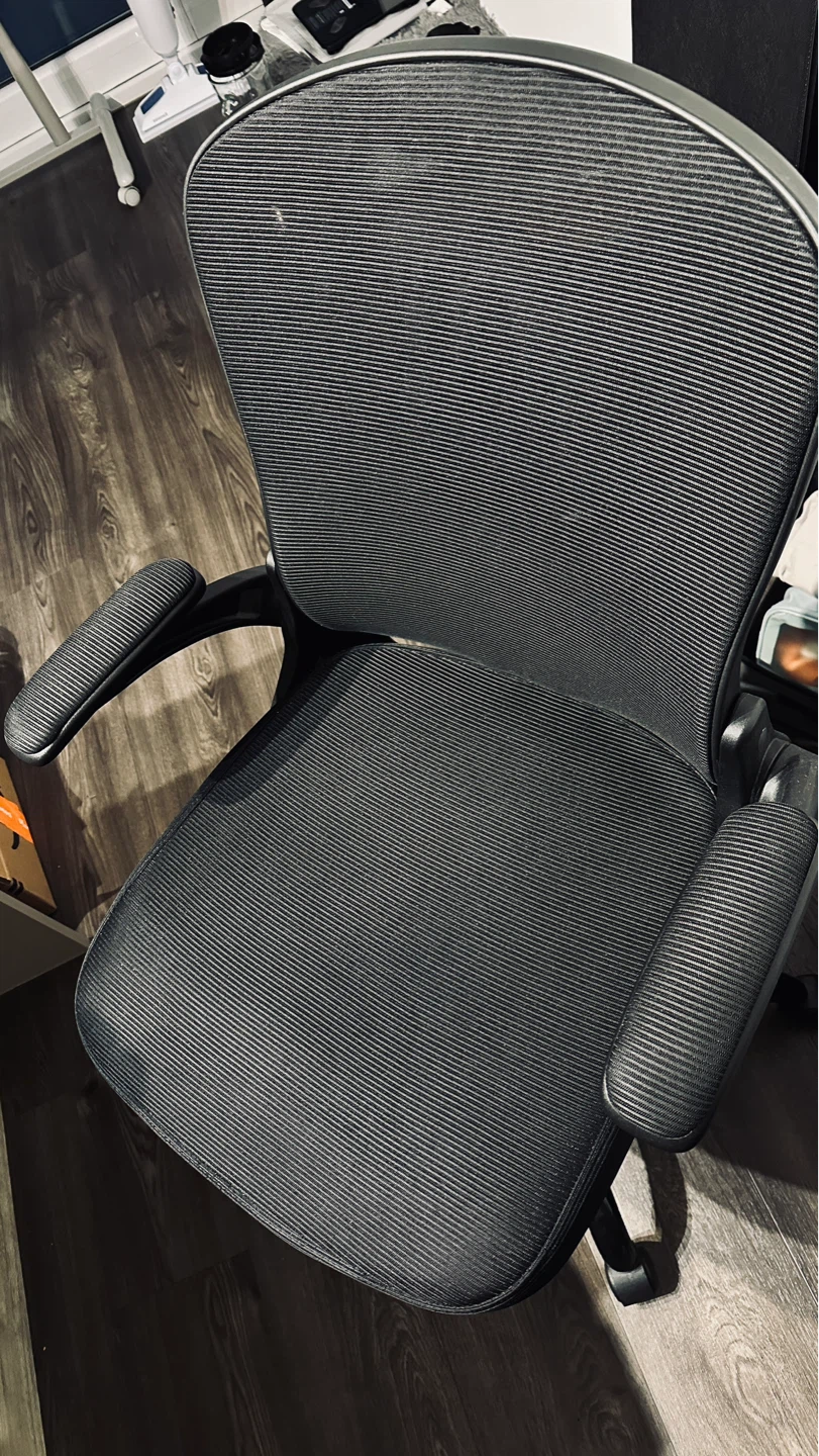 Black Mesh Ergonomic Office Chair - photo 4