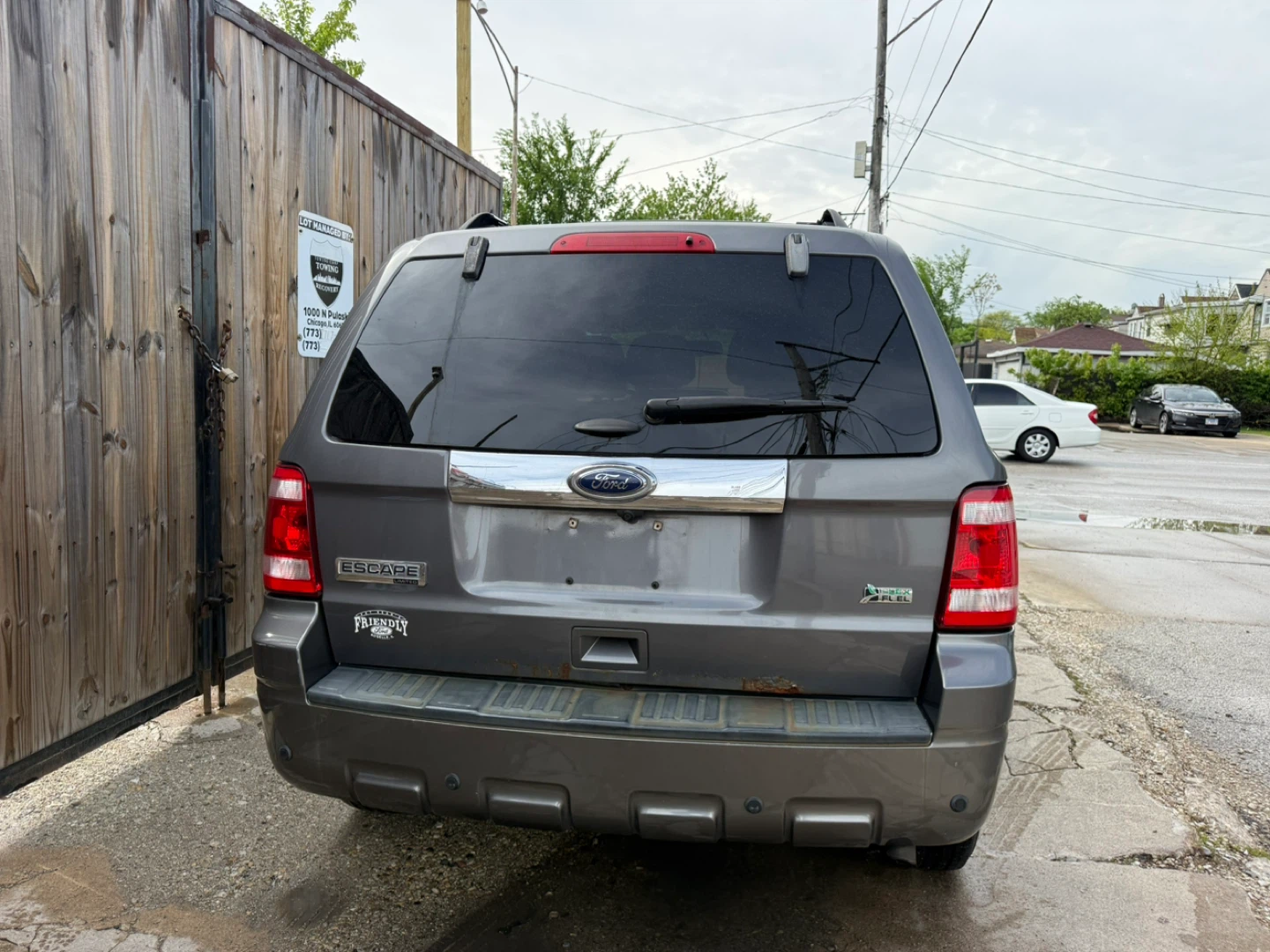 2011  Ford Escape XLT - photo 2
