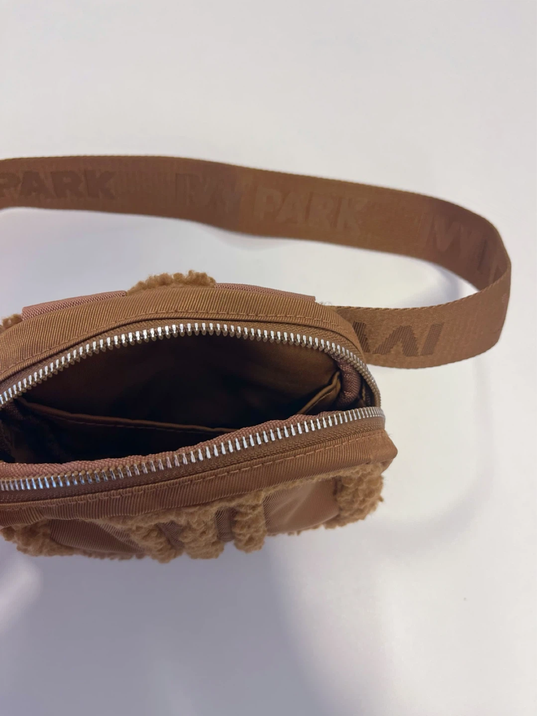 Nike Ivy Park Teddy Fleece Fanny Pack - Brown - photo 3