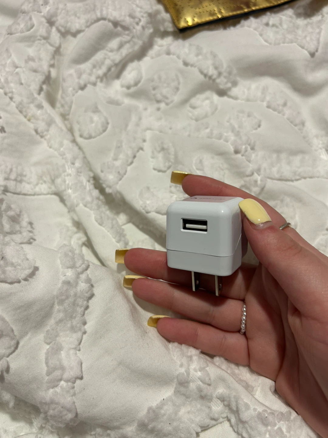 White USB Wall Charger Adapter #freecycle
