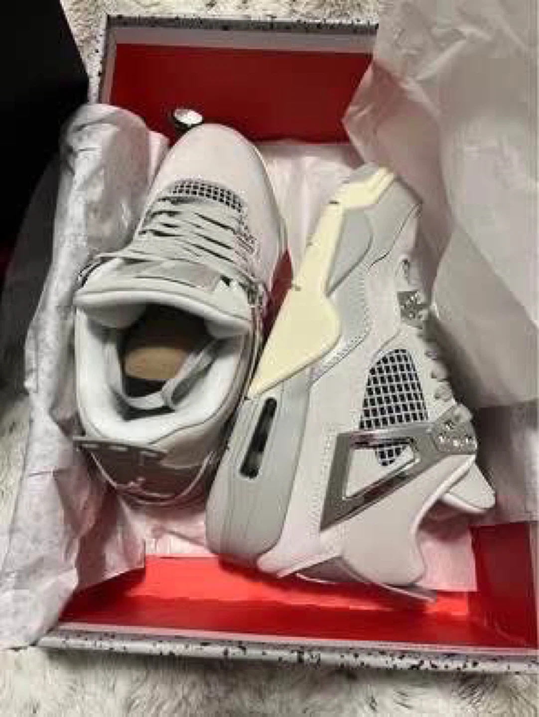 Air Jordan 4 'Lightening' Sneakers - photo 3