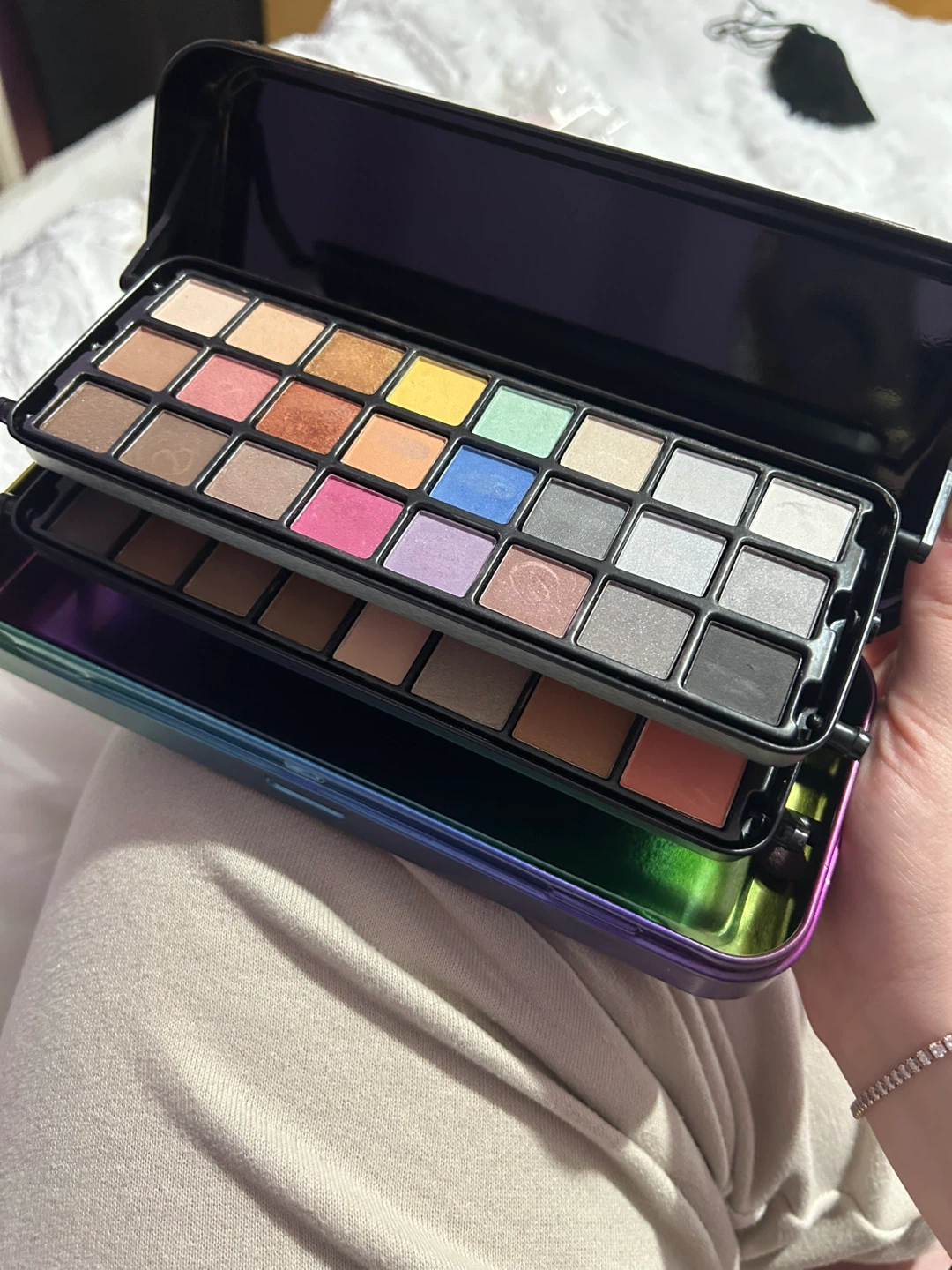 Hello Beautiful Makeup Palette #freecycle