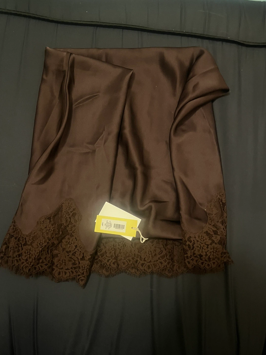 ARITZIA Brown Satin Slip Skirt with Lace Trim - photo 3