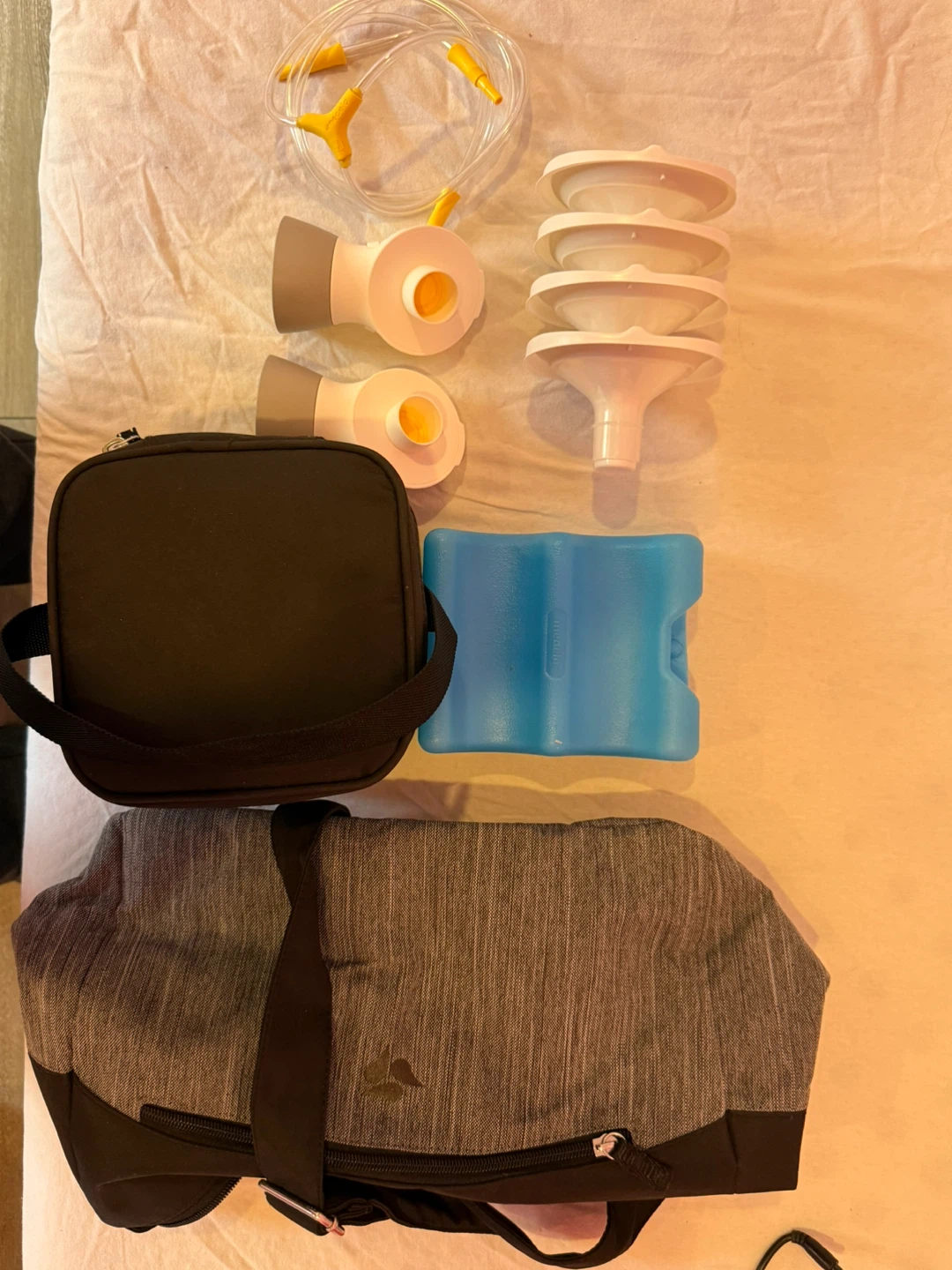 Medela Pump In Style Double Electric Breast Pump with MaxFlow - photo 4