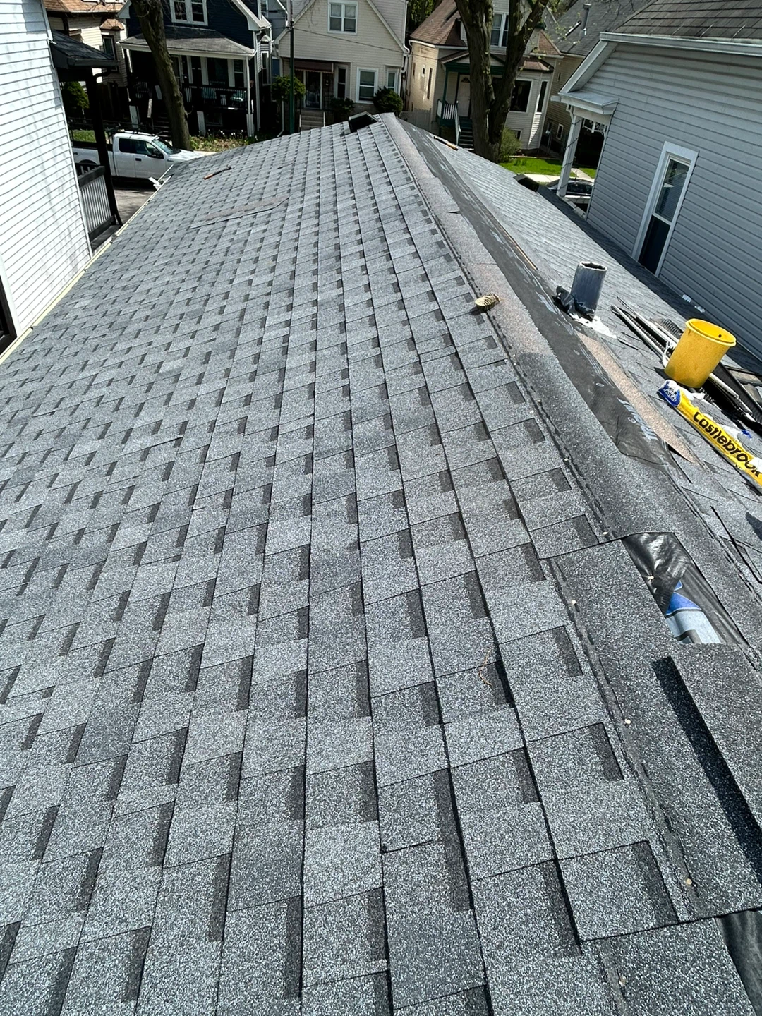 Roofing Shingles y garajes