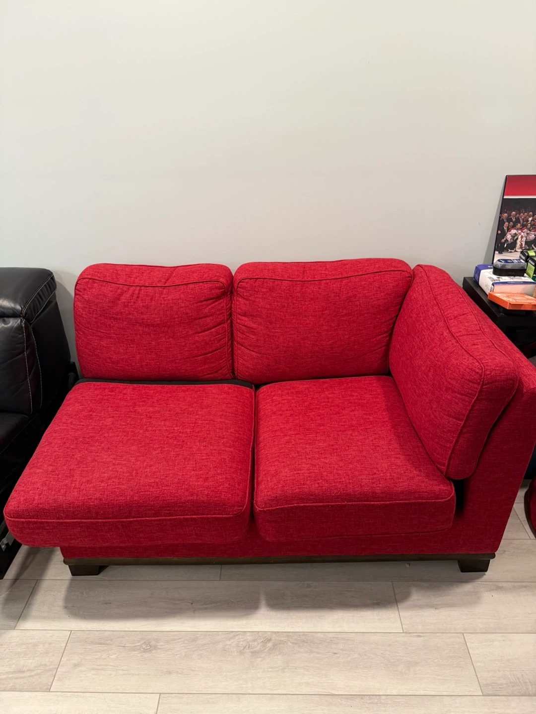 Couches (individual sectional pieces) - photo 3