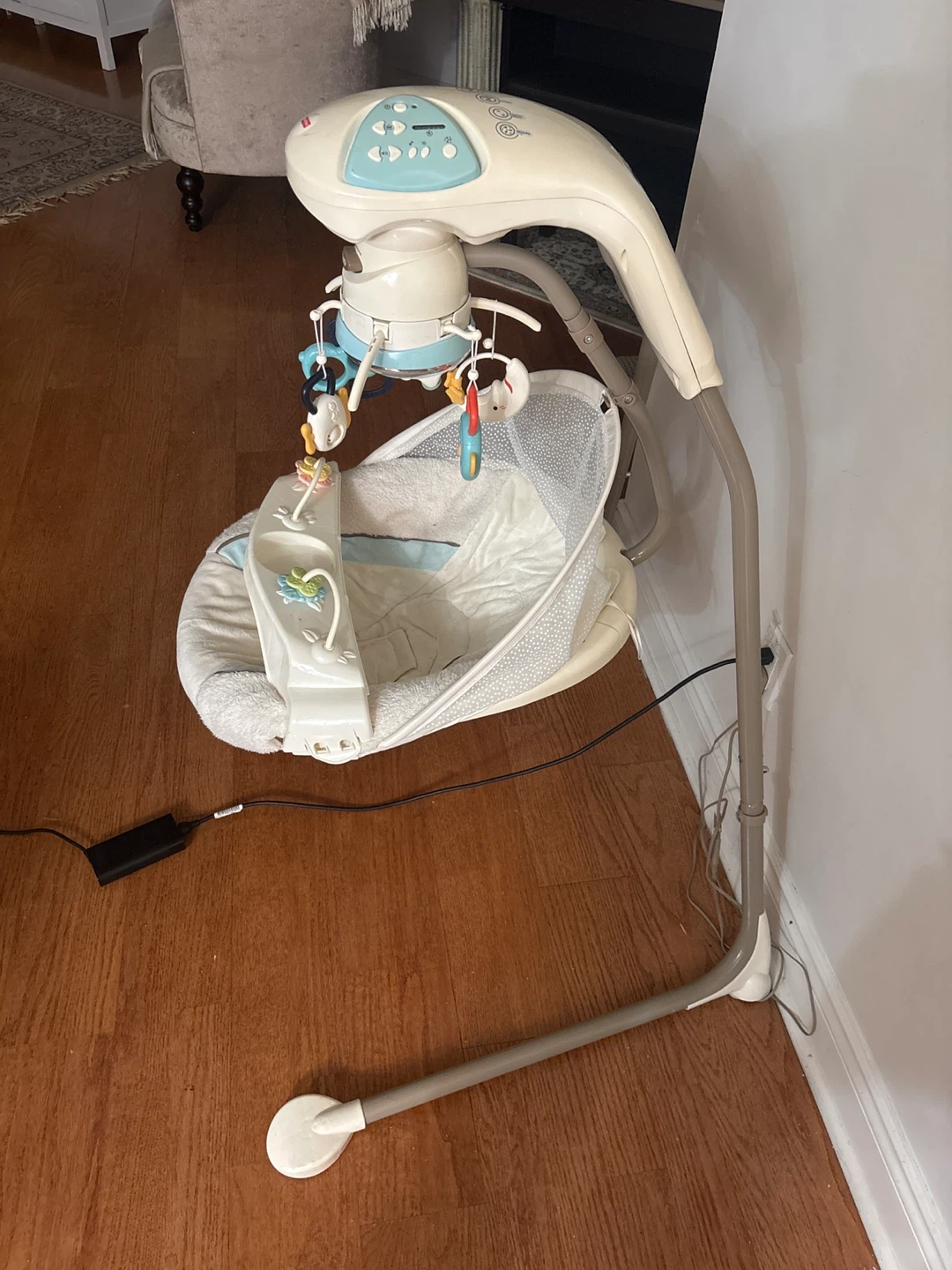 Fisher-Price Baby Swing - photo 2