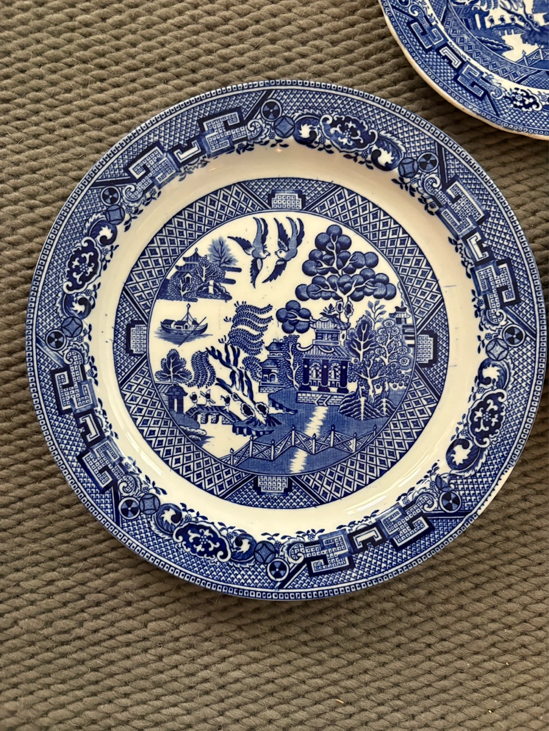 Wood & Sons Willow Pattern Plates Set of 3 - photo 2