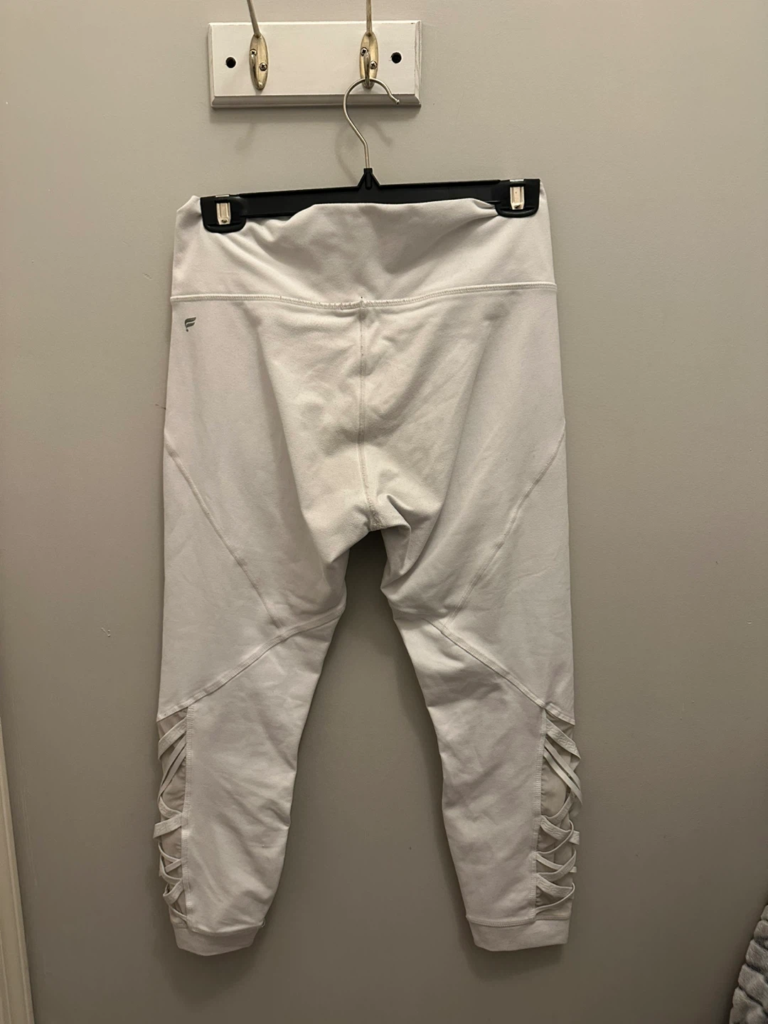 Fabletics Powerhold high-waisted white leggings - photo 5
