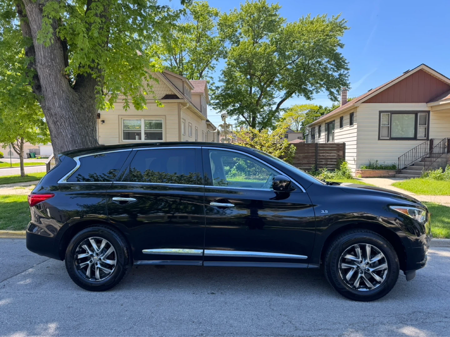 2014 Infiniti QX60 · 3.5 Sport Utility 4D - photo 2