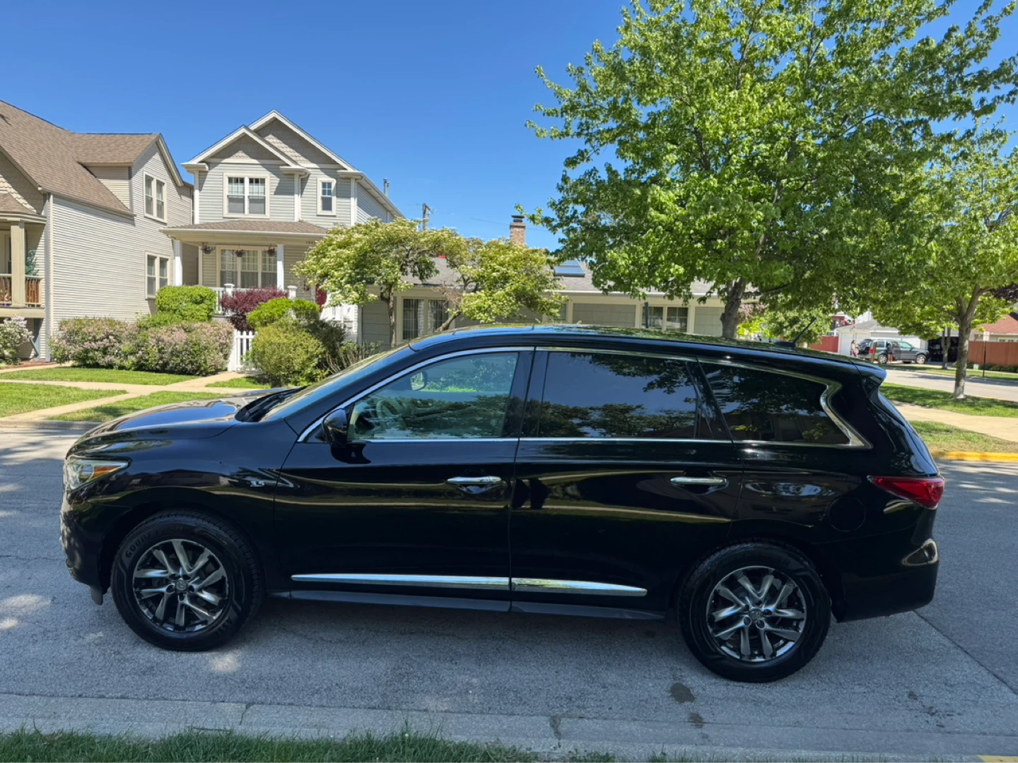 2014 Infiniti QX60 · 3.5 Sport Utility 4D - photo 4