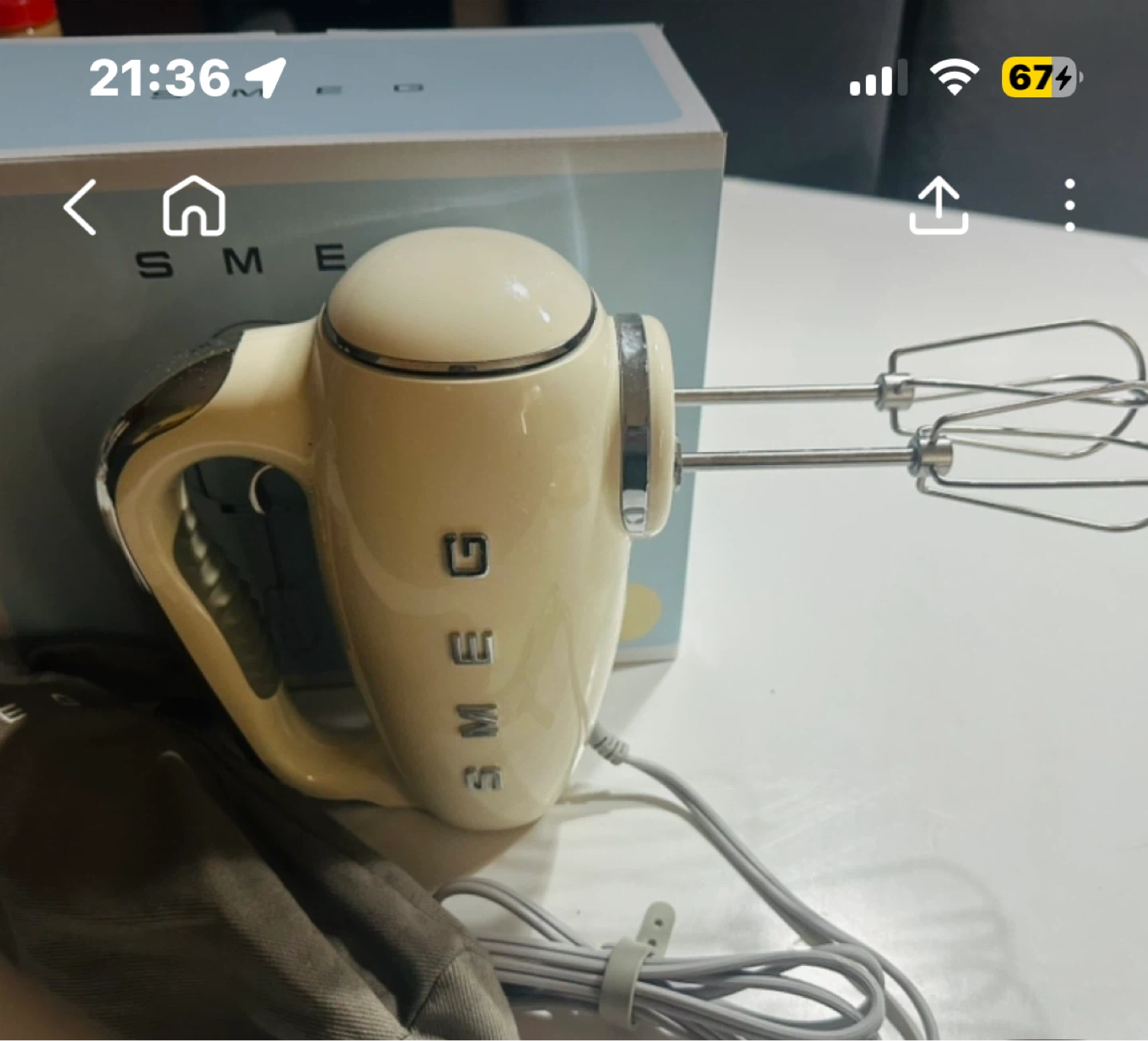 Smeg Hand Mixer - Cream