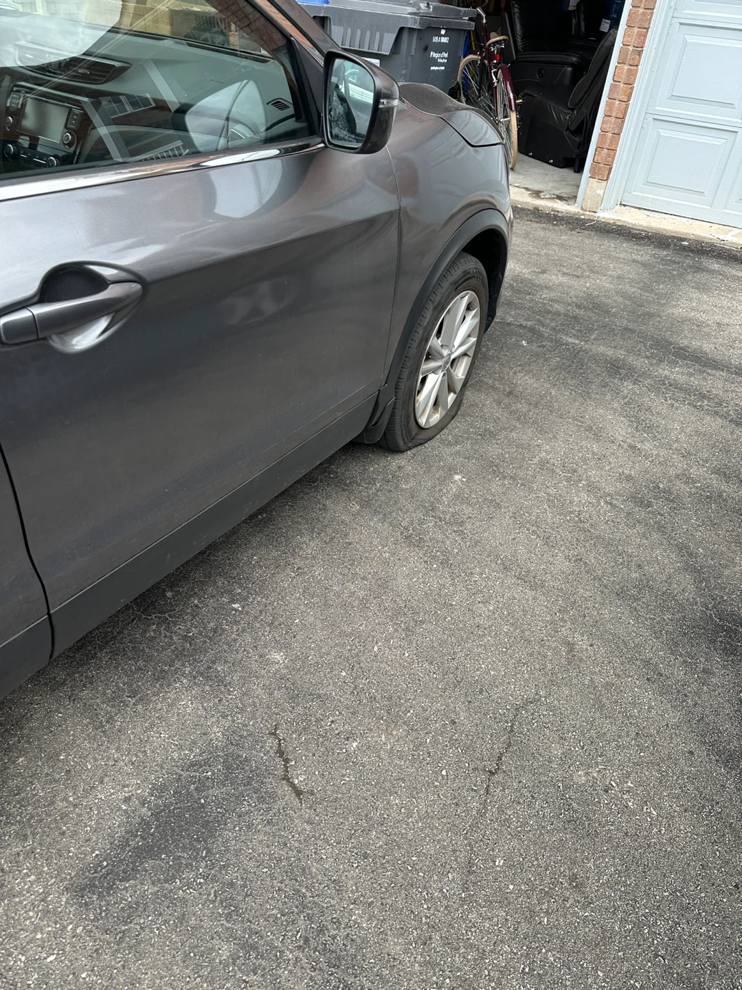 Nissan SUV Sport Tire - photo 2