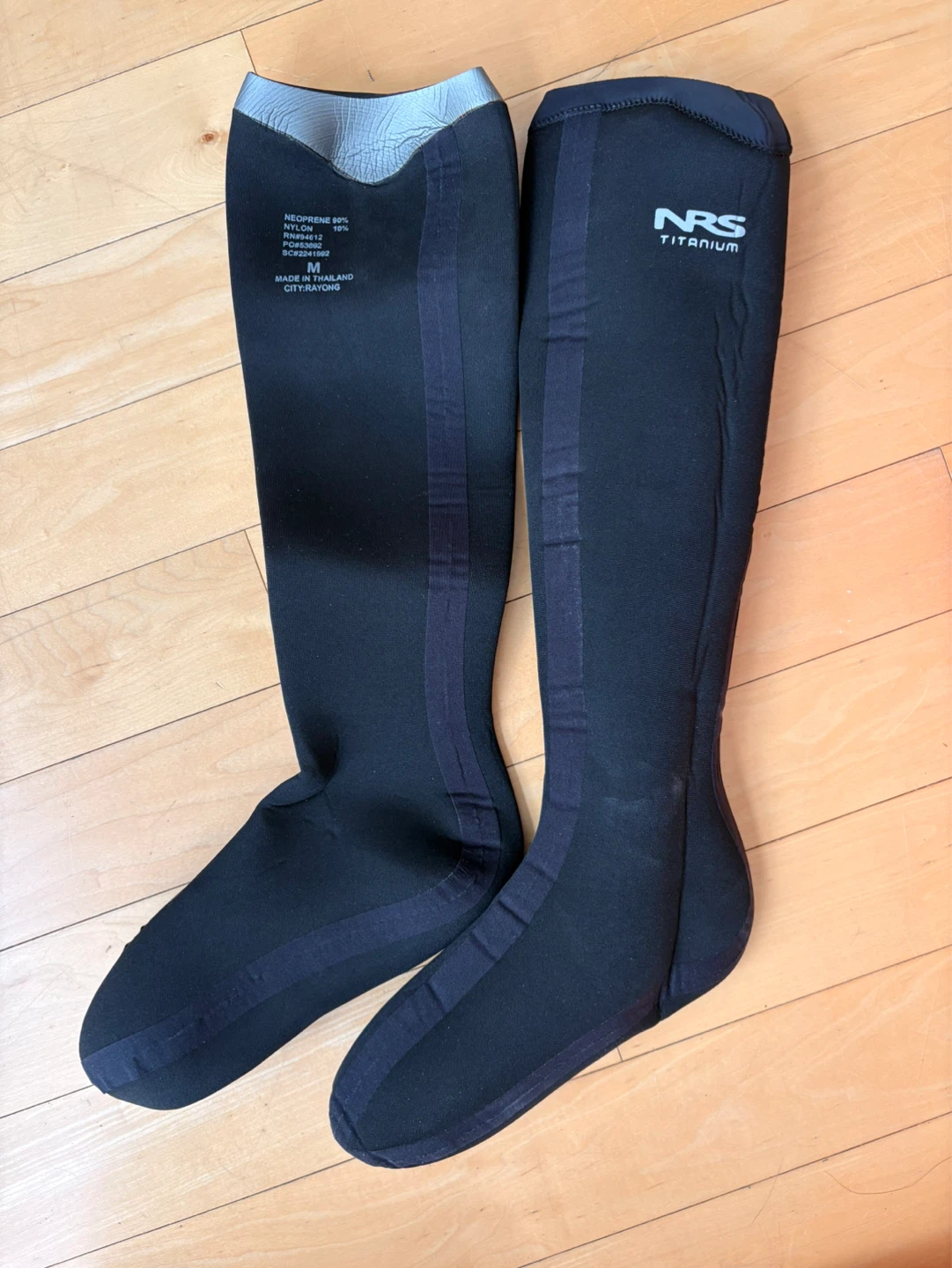 NRS Titanium Neoprene Boots - Size M