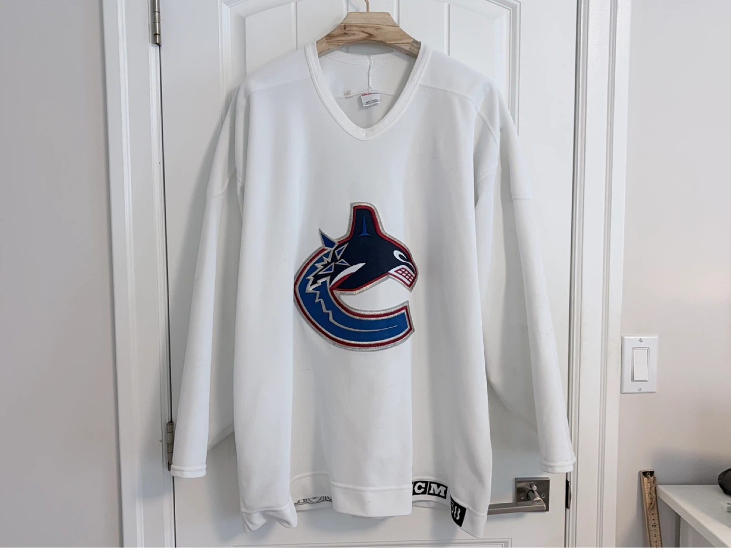 Authentic Vintage CCM Canucks West Coast Practice Jersey 58