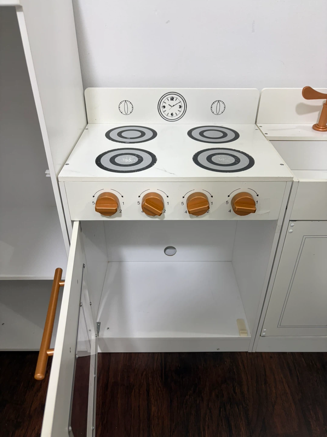 Teamson Kids Little Chef Paris Modular Play Kitchen - White/Gold - photo 5