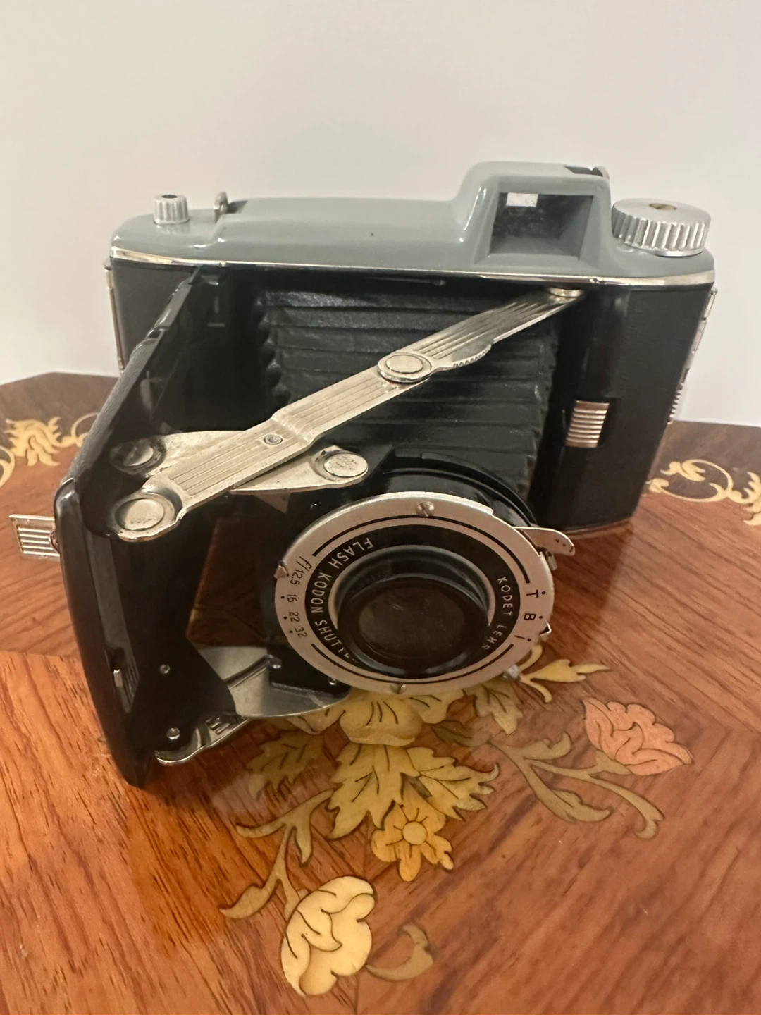 Kodak Tourist Camera - photo 3