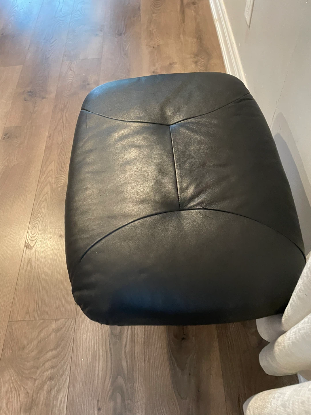 Black Leather Swivel Ottoman Footrest - photo 3